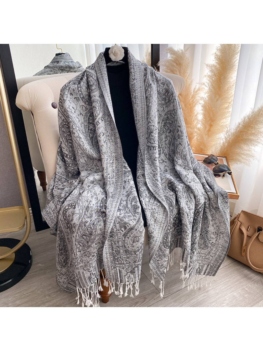 Scarvii - Vintage Floral Border Fringe Scarf