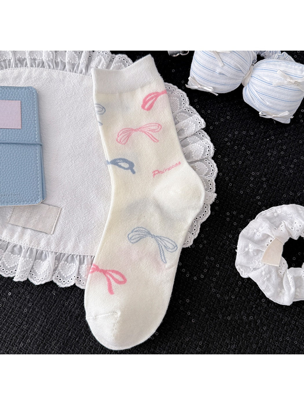 Rufia - Bow Pattern Casual Crew Socks