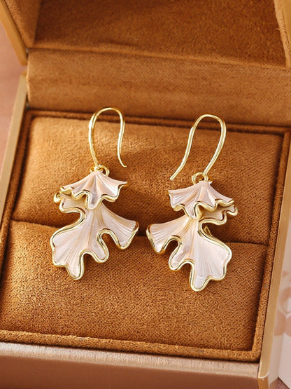 Earwish - Irregular Ginkgo Leaf Metal Earrings - Elegant & Chic