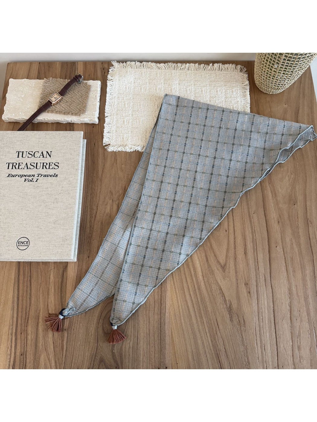 Scarvii - Plaid Tassel Triangle Bandana
