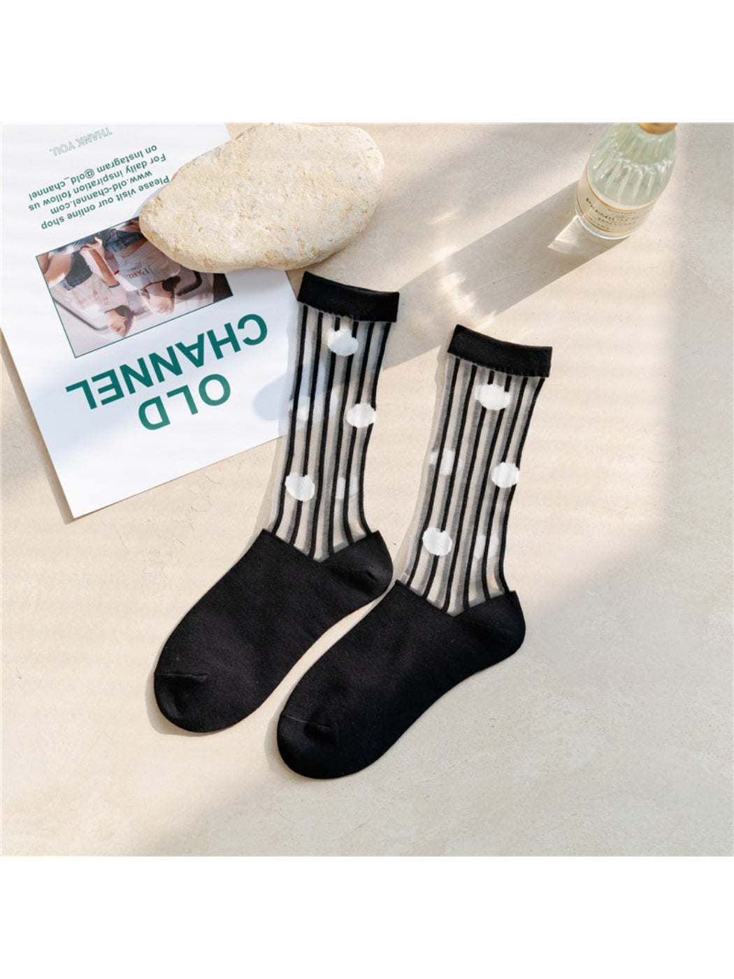 Rufia - Sheer Heart Flower Crew Socks product image 5