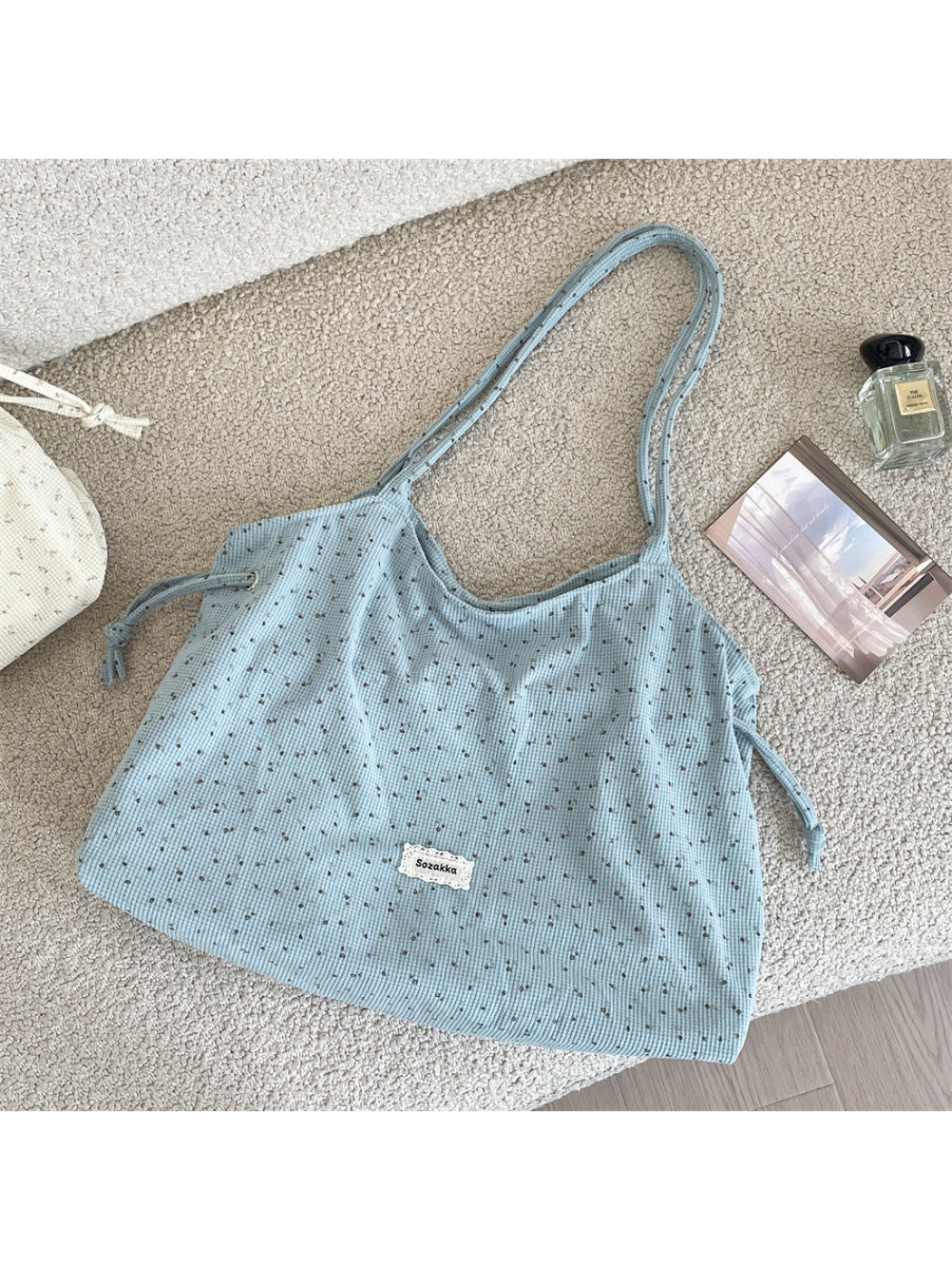Cosbai - Ditsy Floral Side Tie Tote Bag