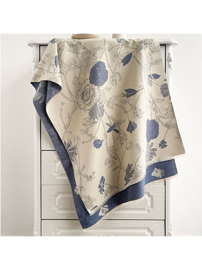Scarvii - Reversible Botanical Jacquard Shawl