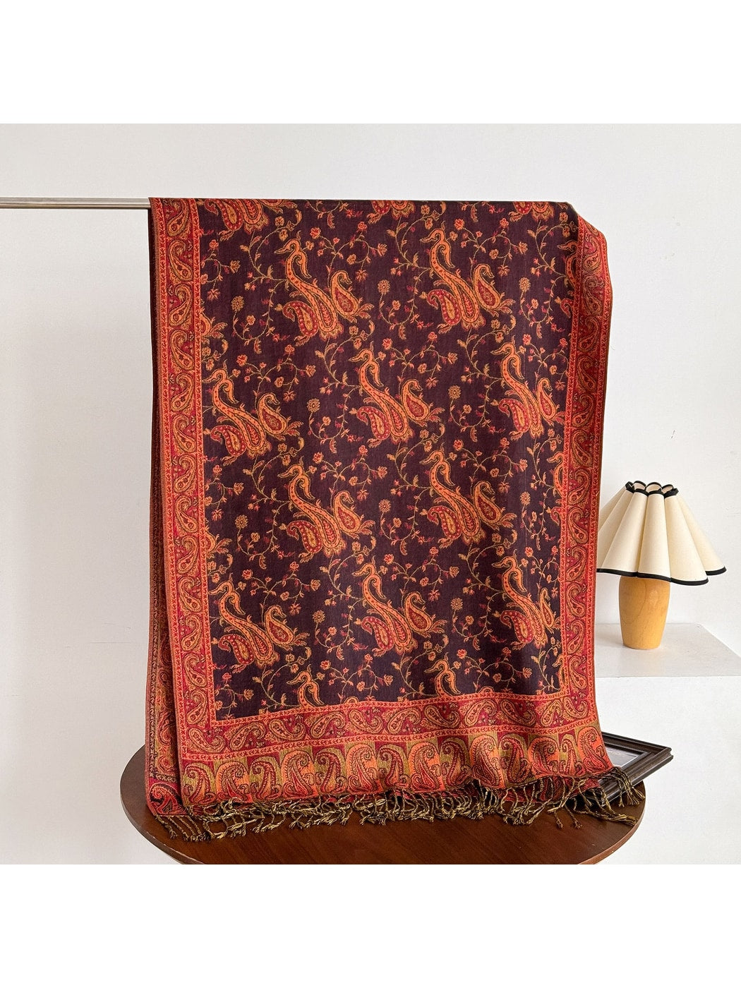 Scarvii - Vintage Paisley Print Fringe Scarf
