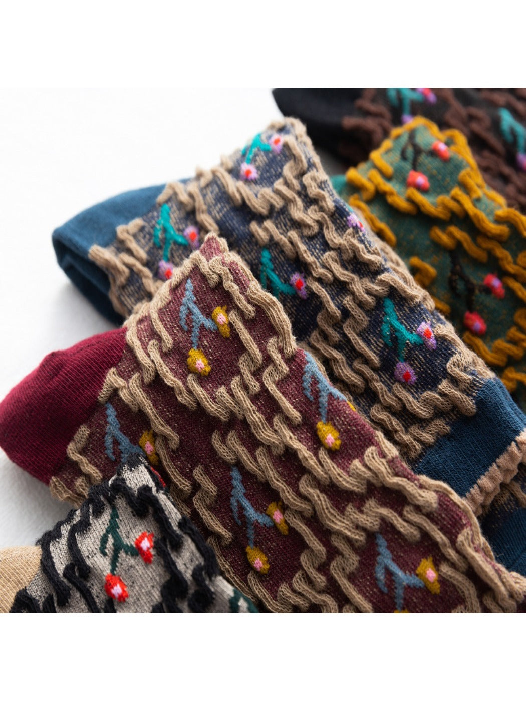 Rufia - Vintage Embroidered Mid-Calf Socks - Soft & Chic