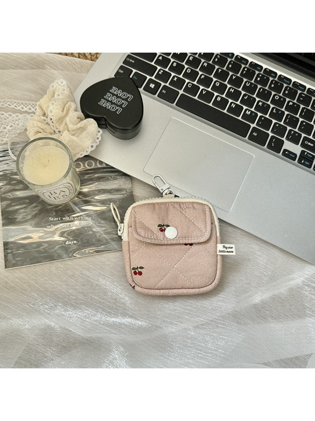Cosbai Floral Print Mini Storage Pouch product photo 13