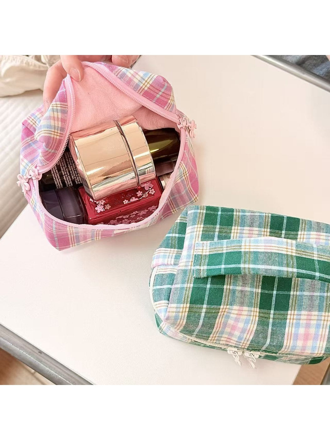 Cosbai - Handheld Plaid Toiletry Organizer Pouch Bag