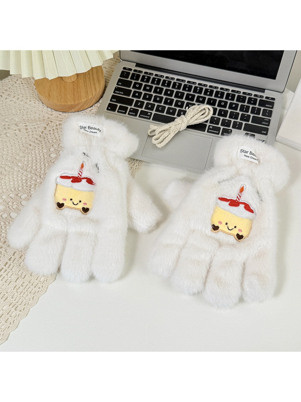 Gloving - Cute Plush Cake Motif Women's Warm Gloves