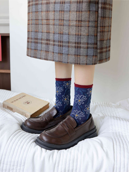 Rufia - Embroidered Floral Motif Crew Socks