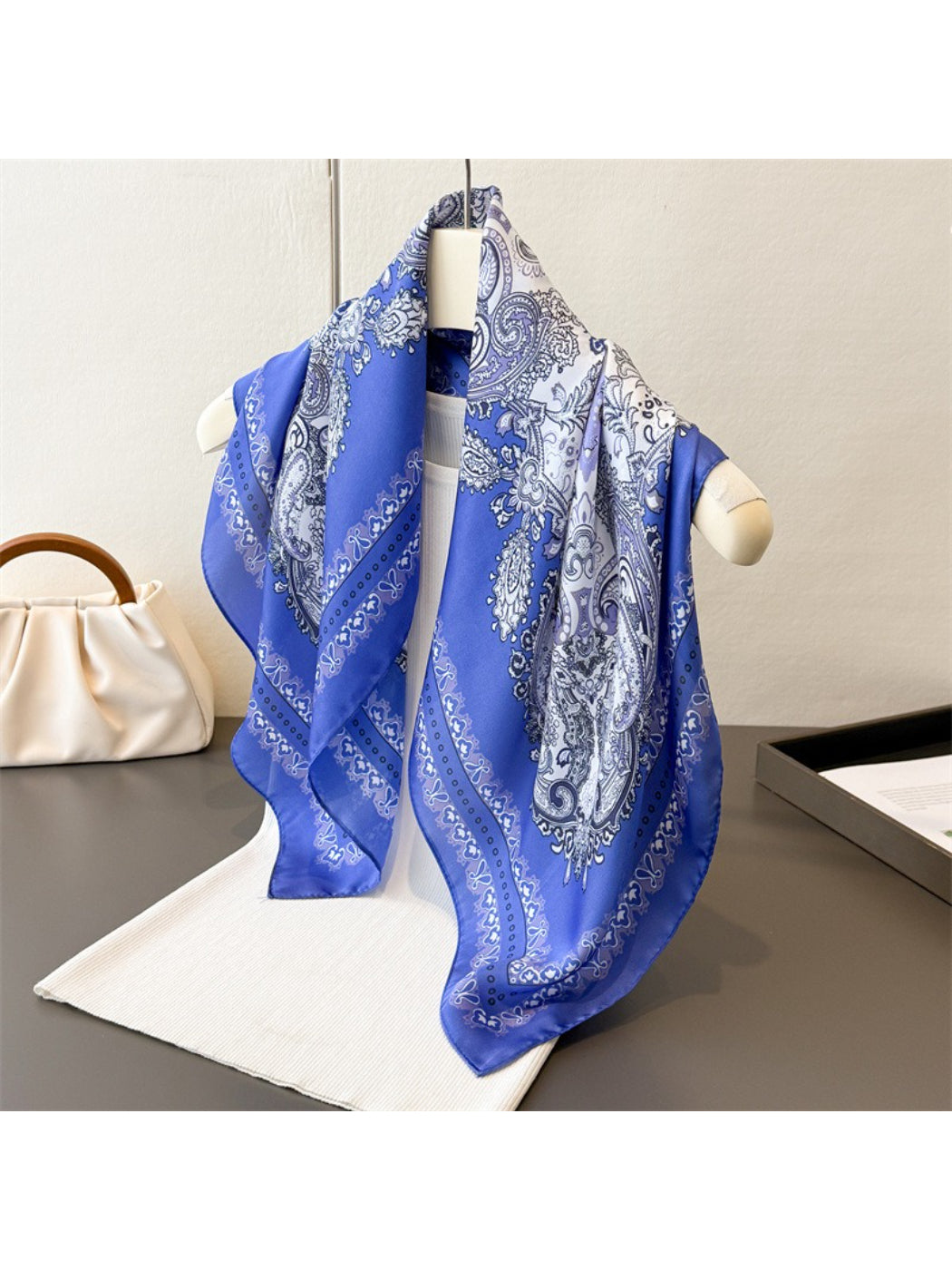 Scarvii - Paisley Border Medallion Square Scarf