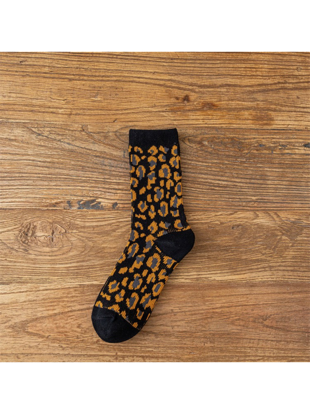 Rufia – Leopard Print Crew Socks