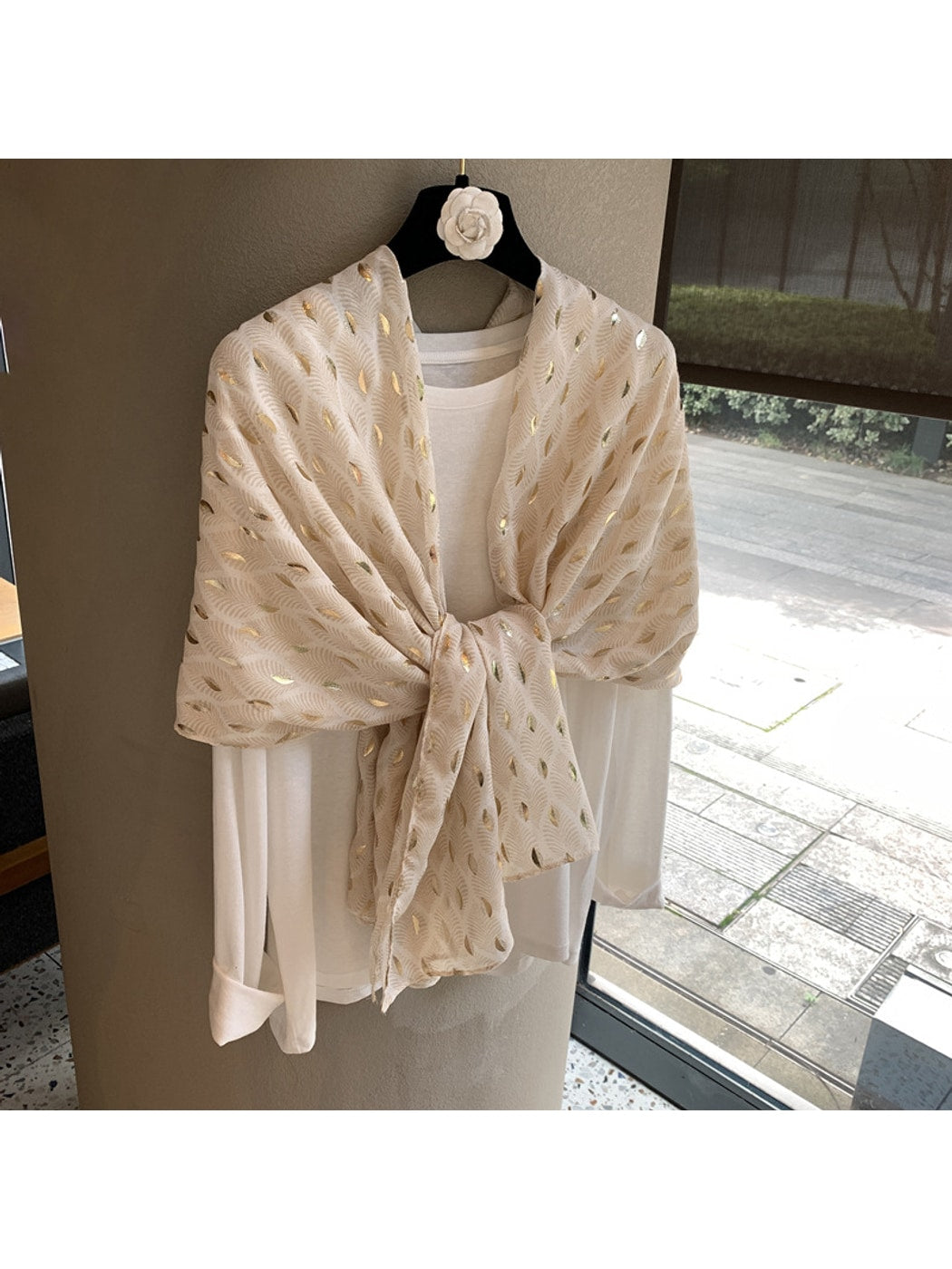 Scarvii - Leaf Print Draped Layering Fashion Wrap Scarf