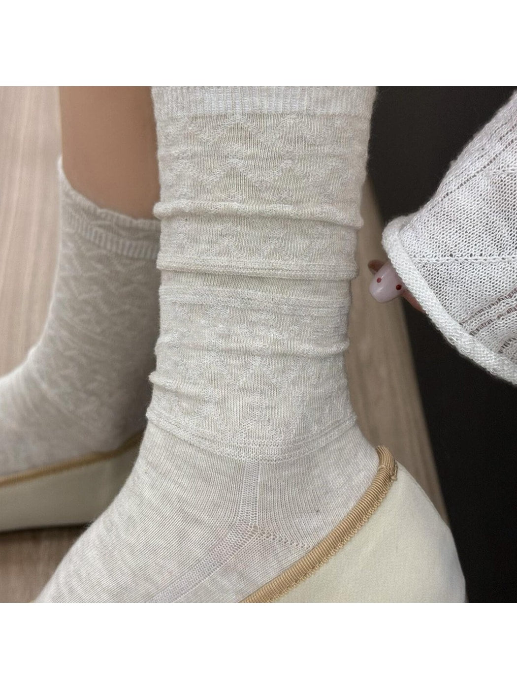 Rufia - Women's Solid Color Socks