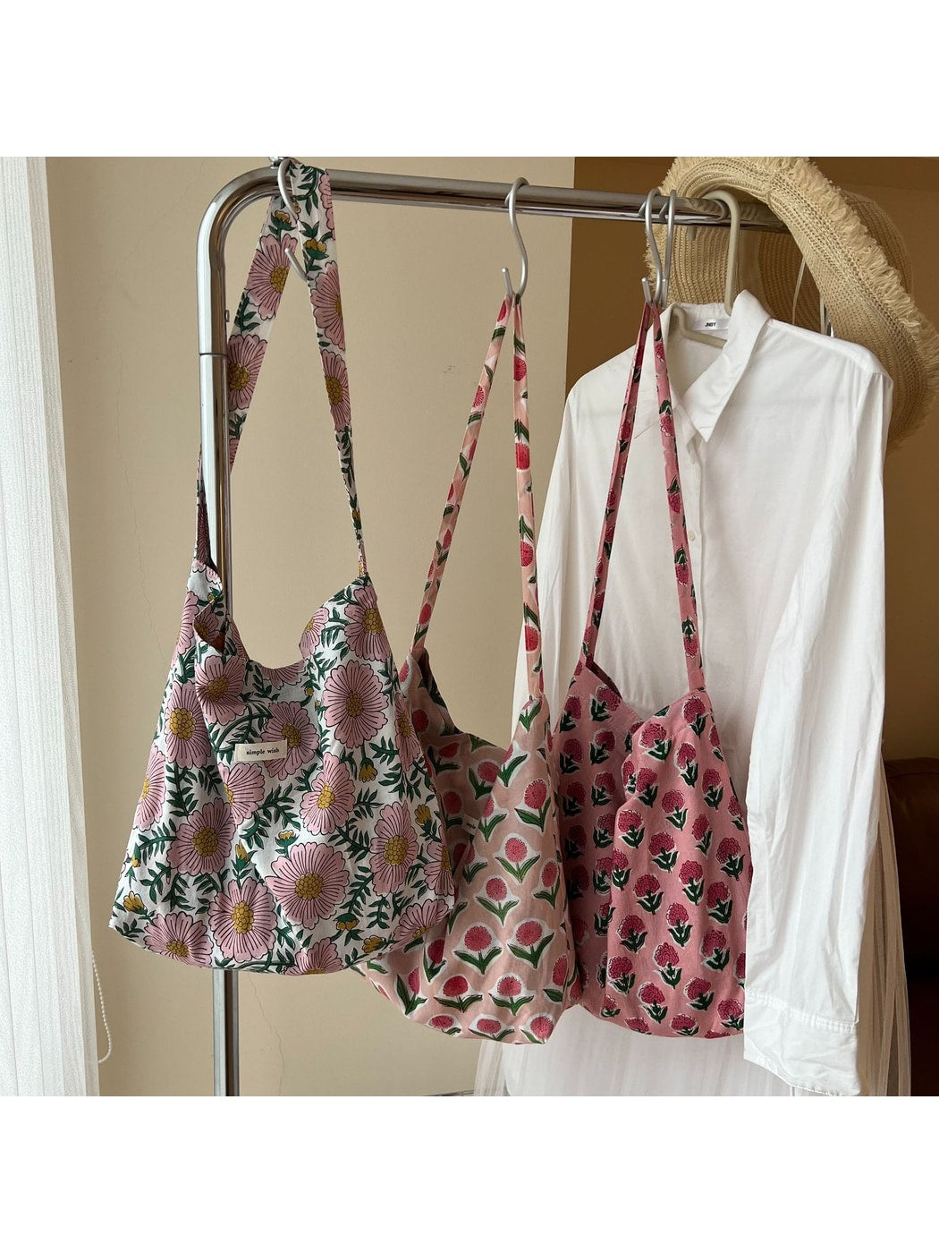 Cosbai - Floral Print Crossbody Bag