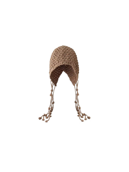 Haila - Trendy Knitted Beanie with Earflaps & Ties