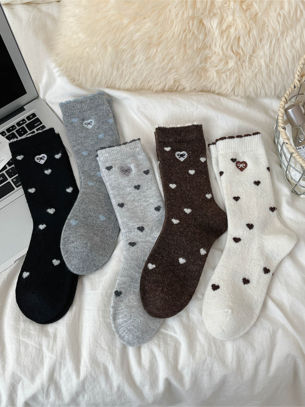 Rufia – Sweet Mid-Calf Socks with Heart & Bow Print