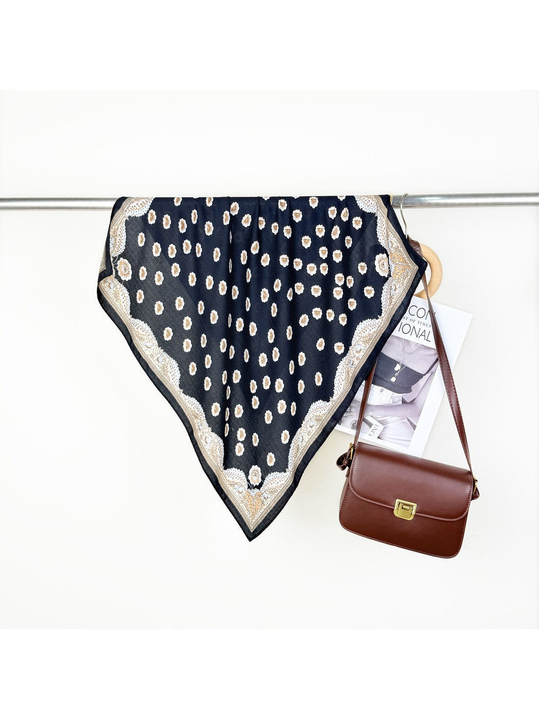 Scarvii - Classic Eye Medallion Print Square Scarf