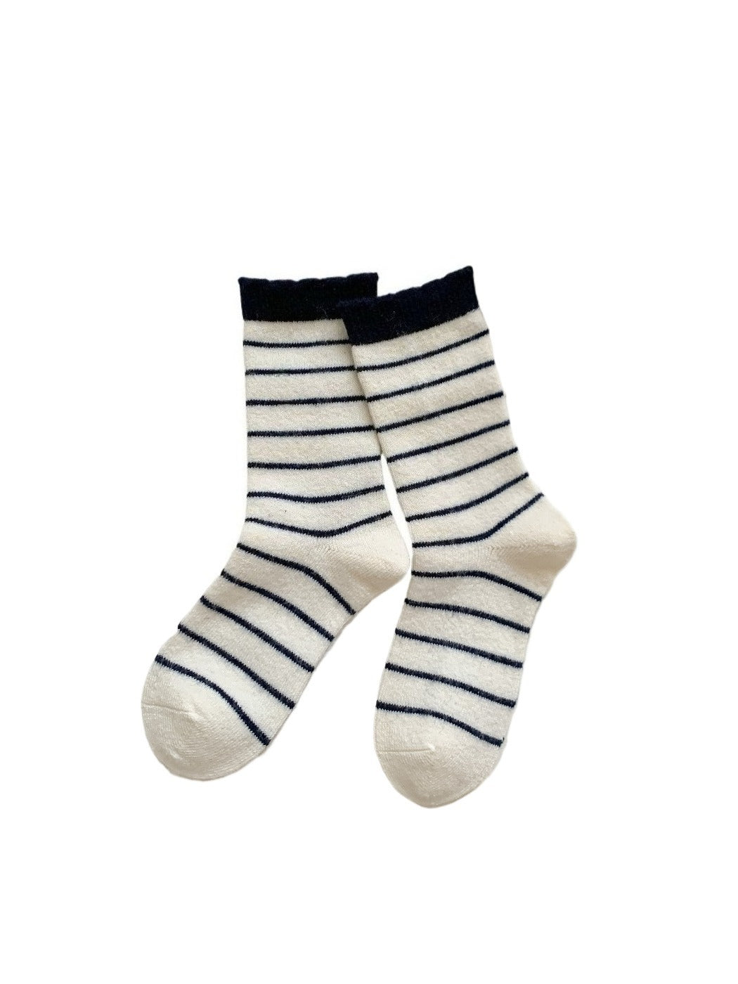 Rufia – Cozy Striped Mid-Calf Socks
