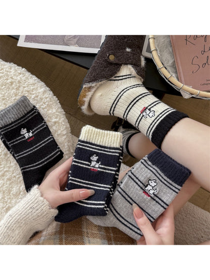 Rufia - Striped Dog Motif Everyday Crew Socks product image 1