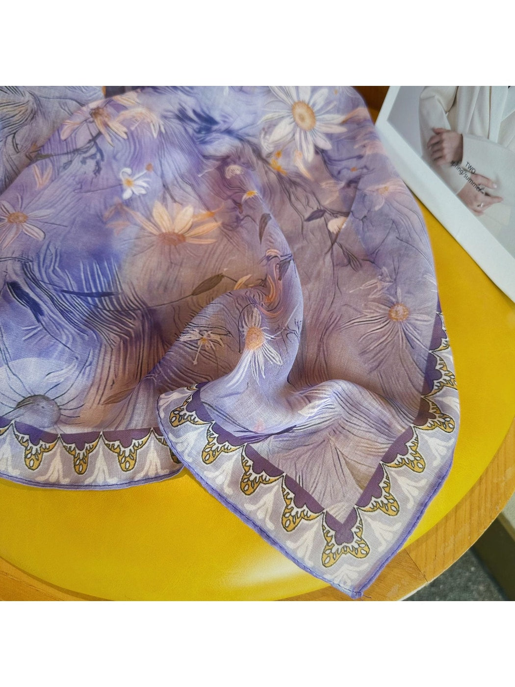 Scarvii - Soft Purple Daisy Floral Print Square Scarf
