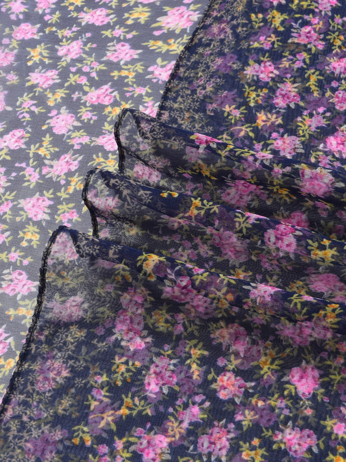 Scarvii - Daisy Print Scarf - Cool & Soft