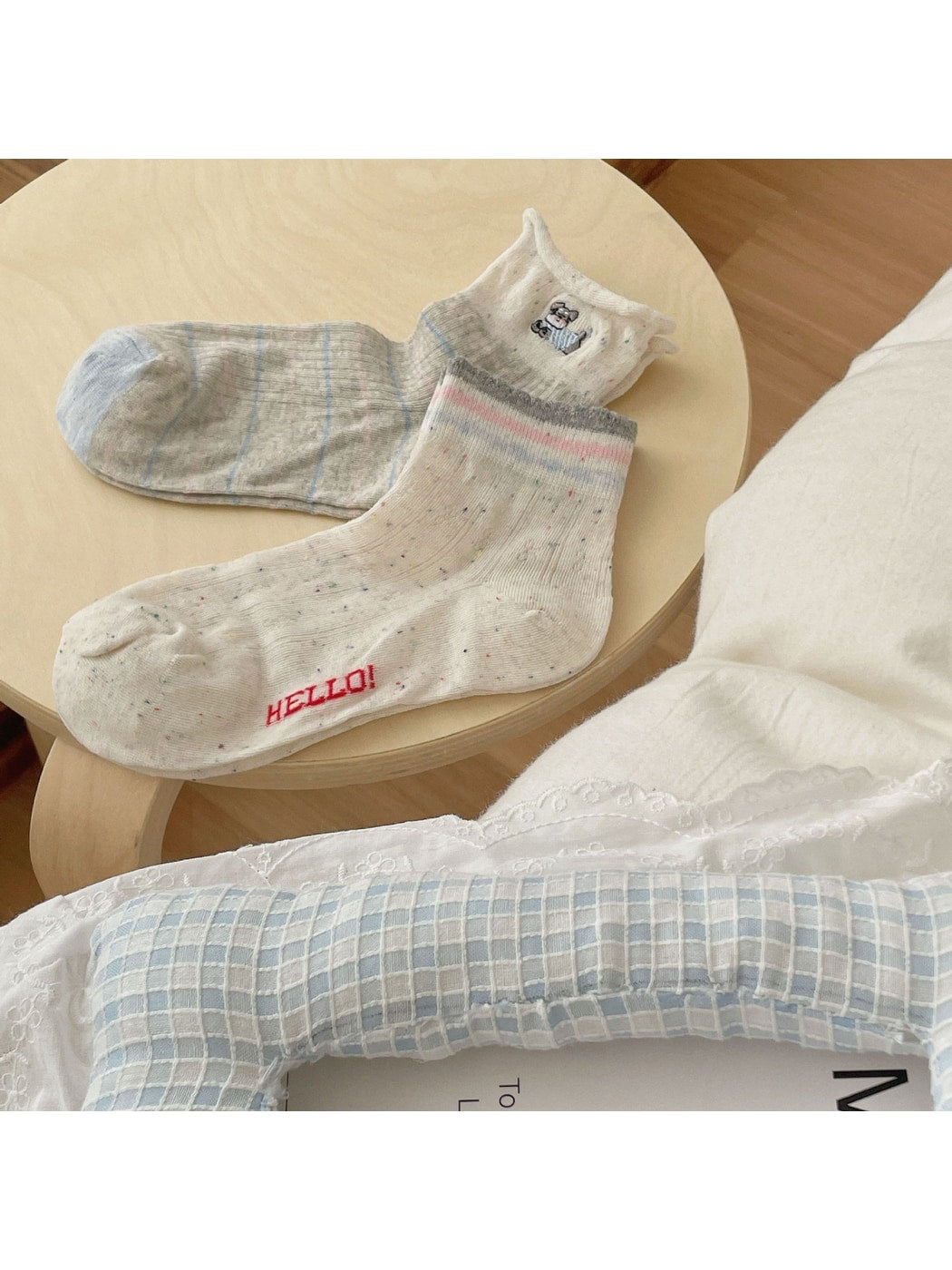 Rufia - Playful Dog and Heart Ankle Socks