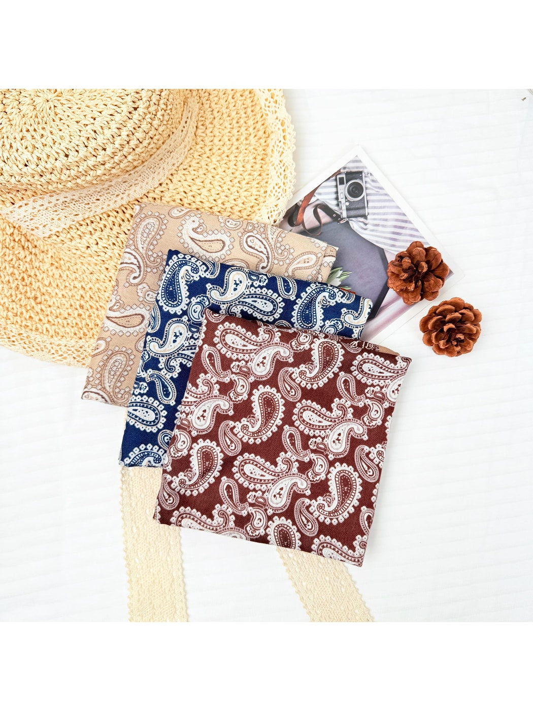 Scarvii - Classic Paisley Print Colorblock Square Scarf