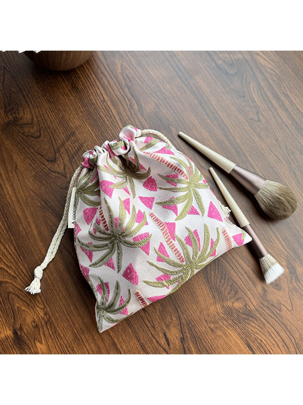 Cosbai - Floral and Fishes Print Drawstring Pouch