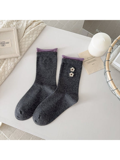 Rufia - Soft Tone Flower Accent Crew Socks product image 6