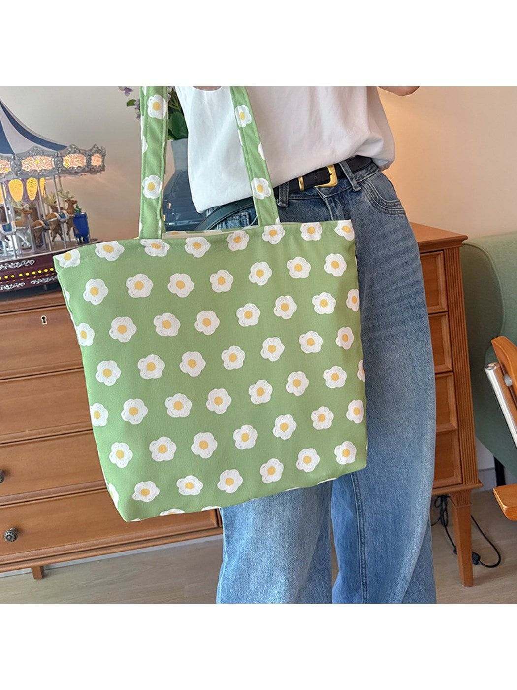 Cosbai - Fresh Style Daisy Print Tote Bag