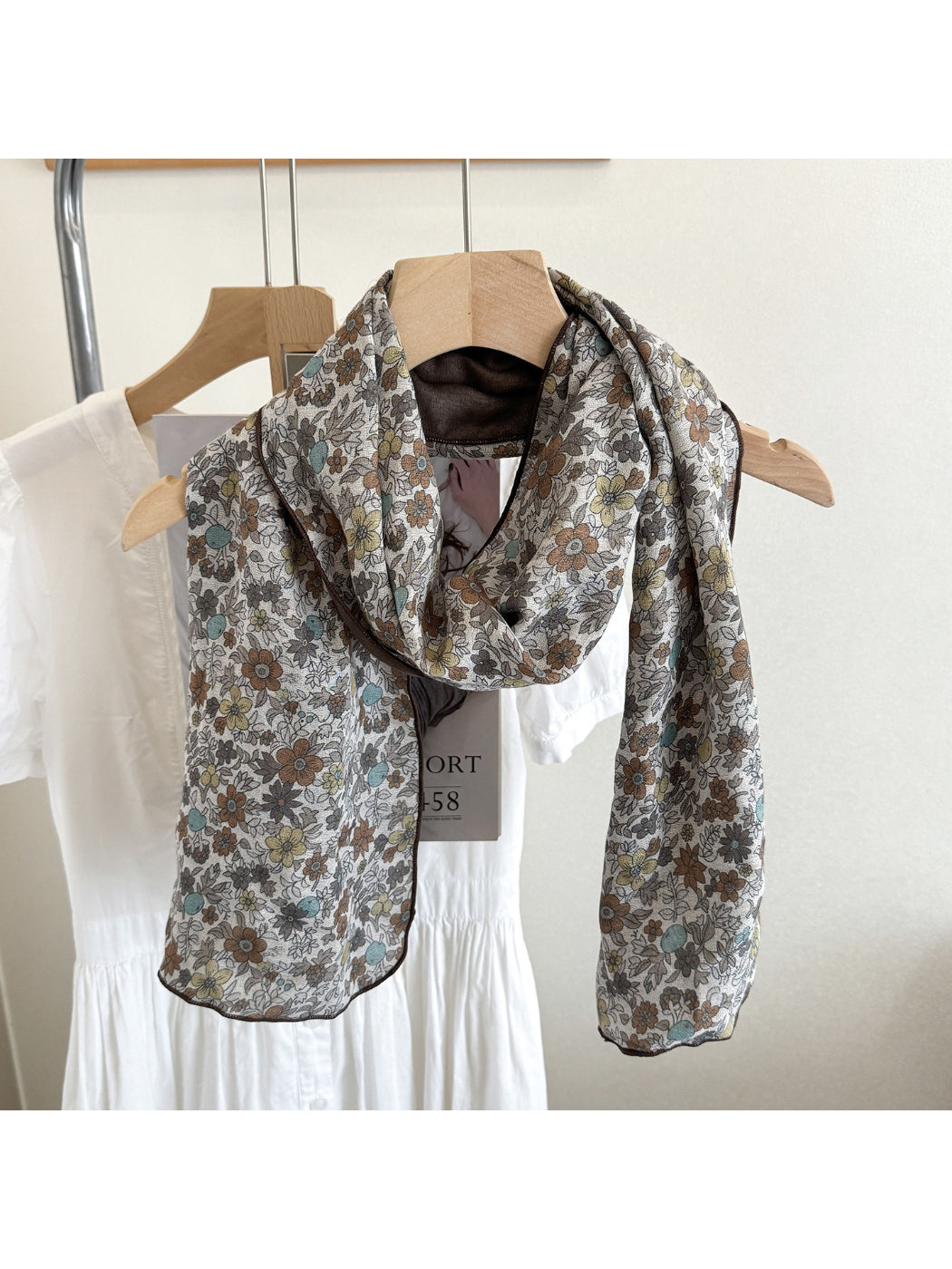 Scarvii - Floral Print Long Scarf