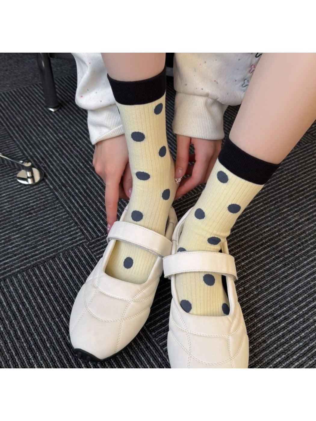 Rufia - Contrast Cuff Polka Dot Socks product image 3
