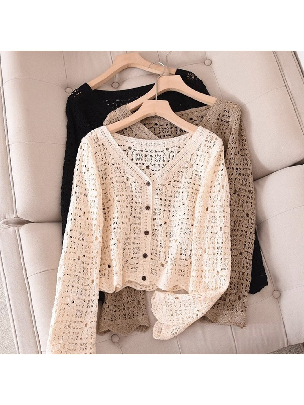 Crosa - Long Sleeve Short Style V Neck Knit Cardigan