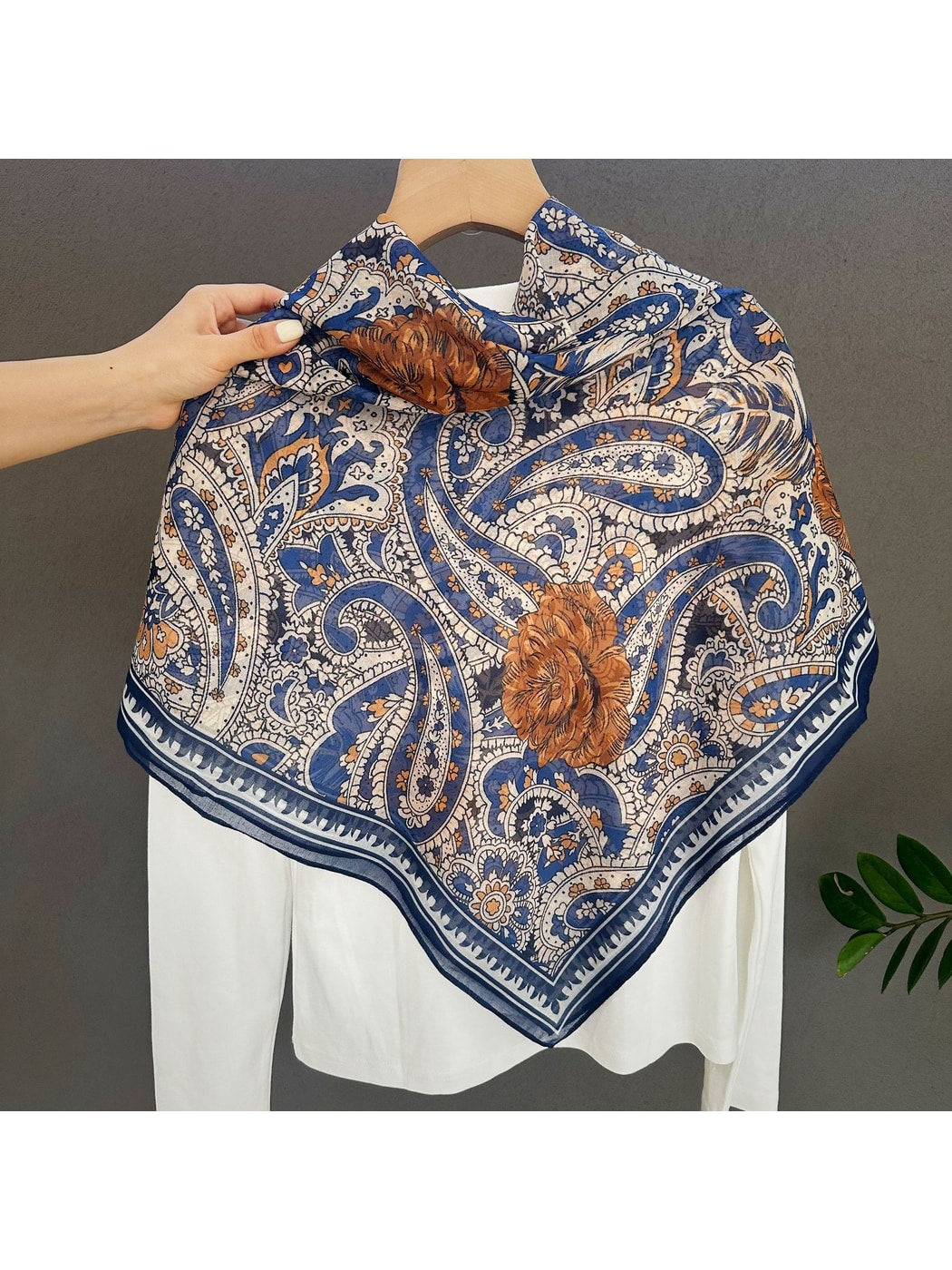 Scarvii - Paisley Floral Printed Fashion Square Scarf