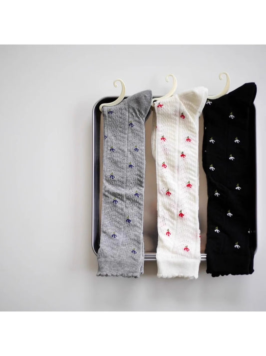 Rufia - Floral Pattern Ruffle Mid Calf Socks