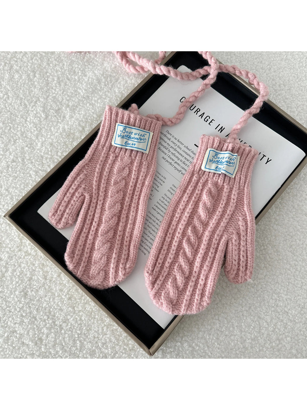 Gloving - Cable Knit Winter Mittens