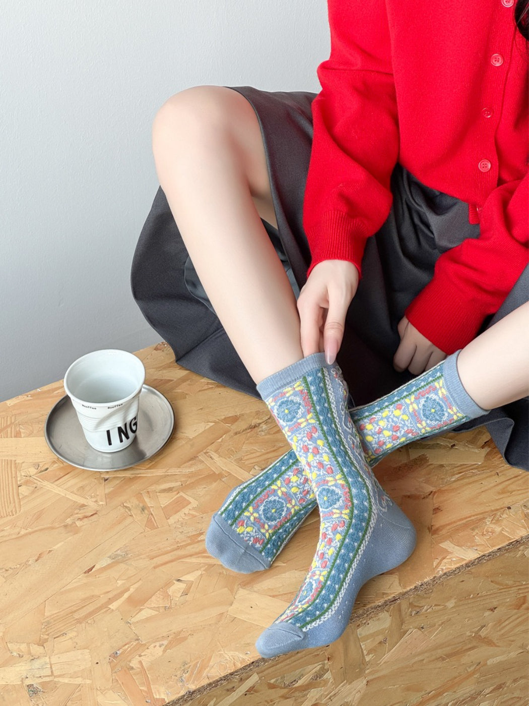 Rufia - Textured Floral Ribbon Socks