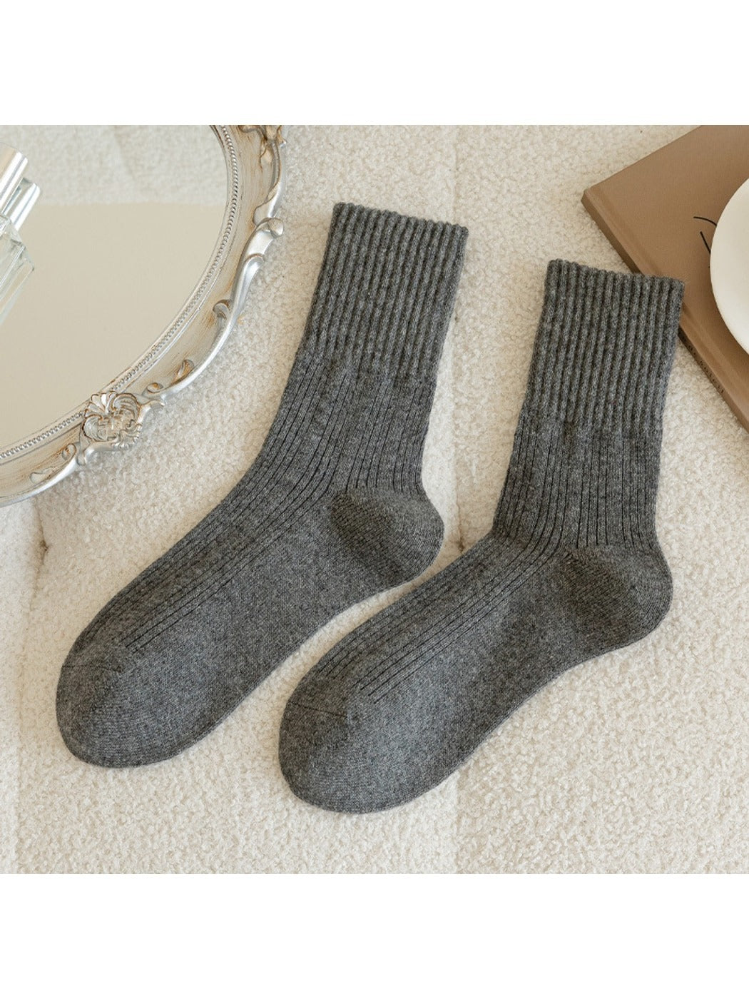 Rufia - Classic Plain Ribbed Casual Crew Socks