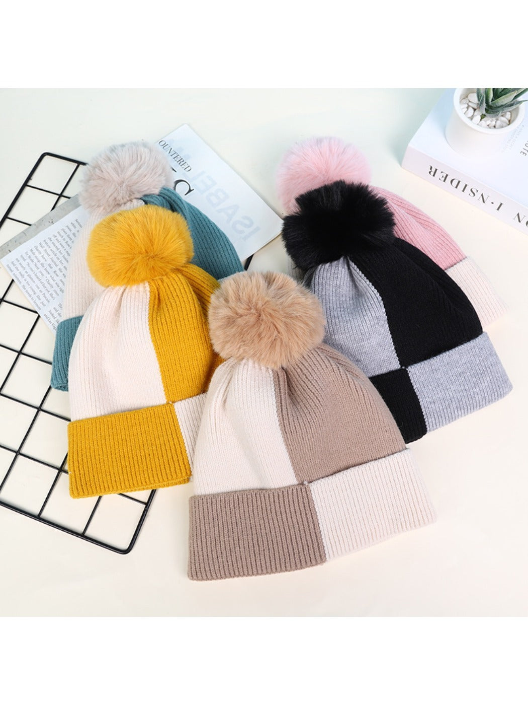 Haila - Women's Knitted Beanie with Pom Pom