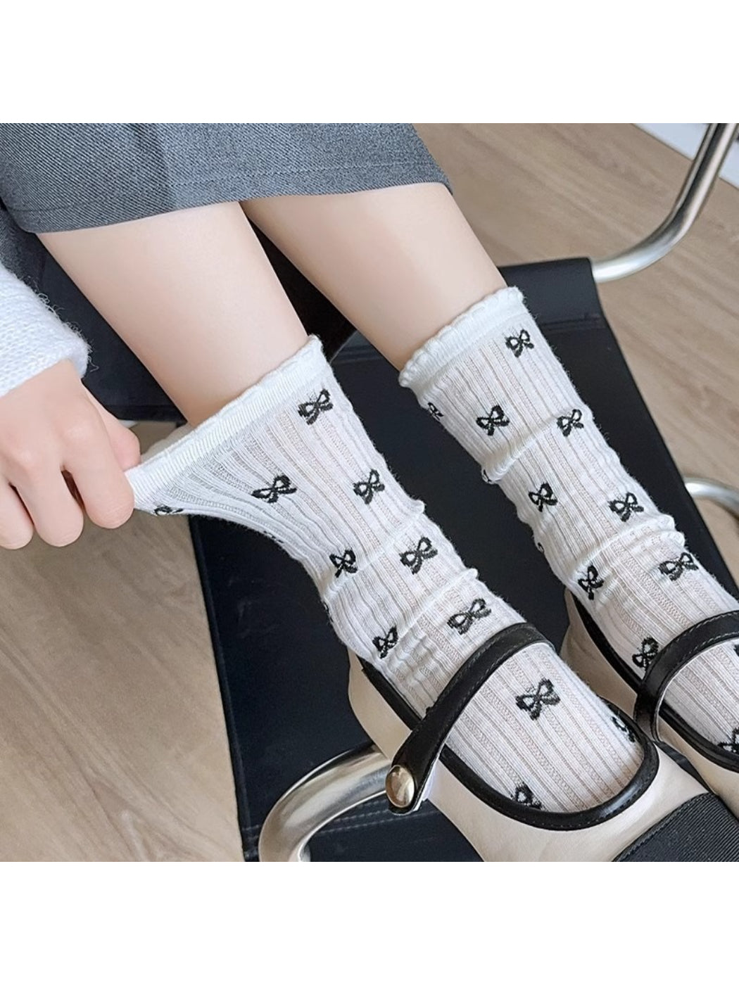 Rufia - Bow Lace Dot Knit Crew Socks product image 2