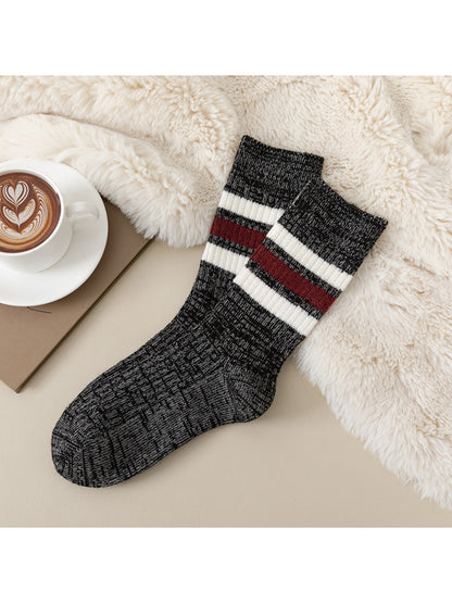 Rufia - Simple Triple Stripe Casual Crew Socks