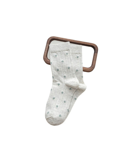 Rufia – Elegant Heart Detail Mid-Calf Socks