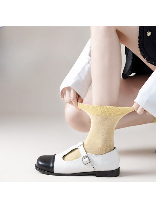 Rufia - Soft Geometric Textured Crew Socks product image 2