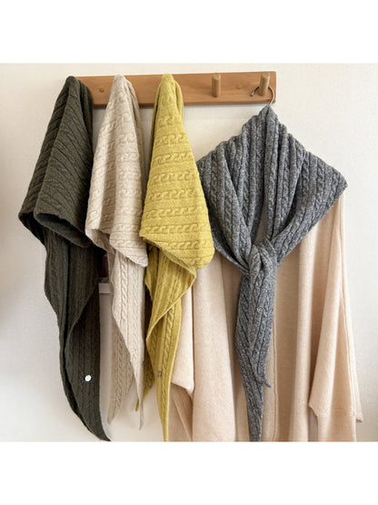 Scarvii - Raised Cable-Knit Triangle Scarf