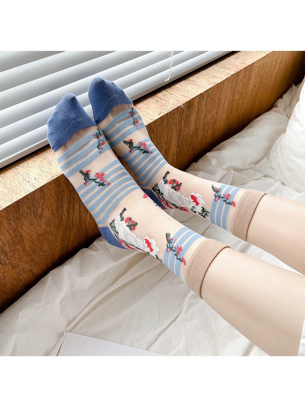 Rufia - Cartoon Pattern Sheer Crew Socks