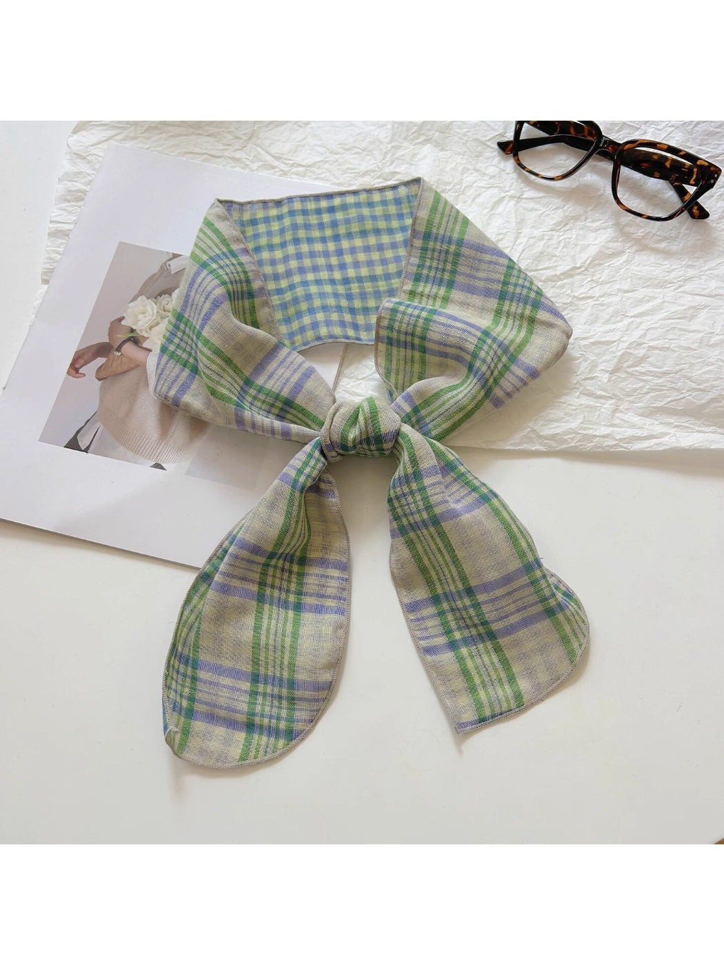 Scarvii Double Sided Check Neck Scarf product image