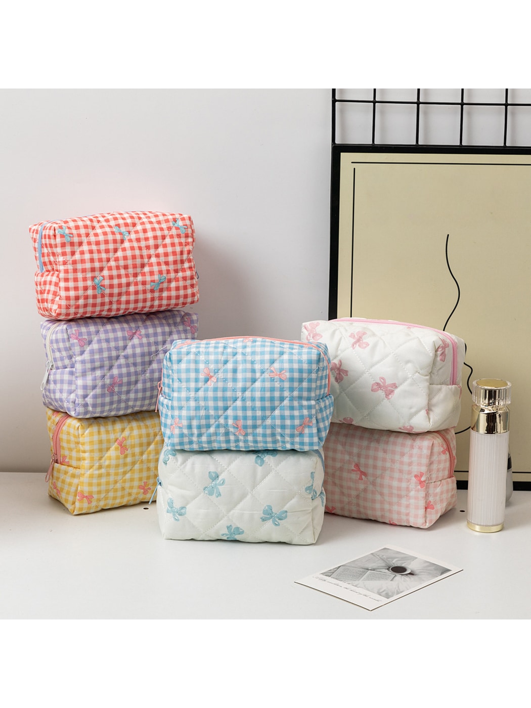 Cosbai - Bow Print Quilted Cosmetic Organizer Bag