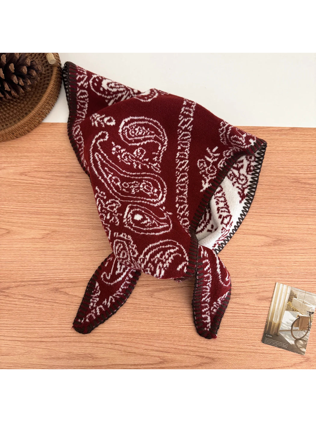 Scarvii - Paisley Pattern Knit Triangle Scarf