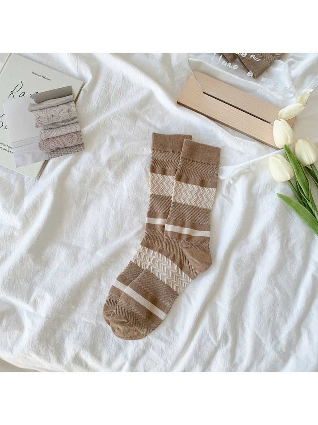 Rufia - Textured Zigzag Stripe Crew Socks