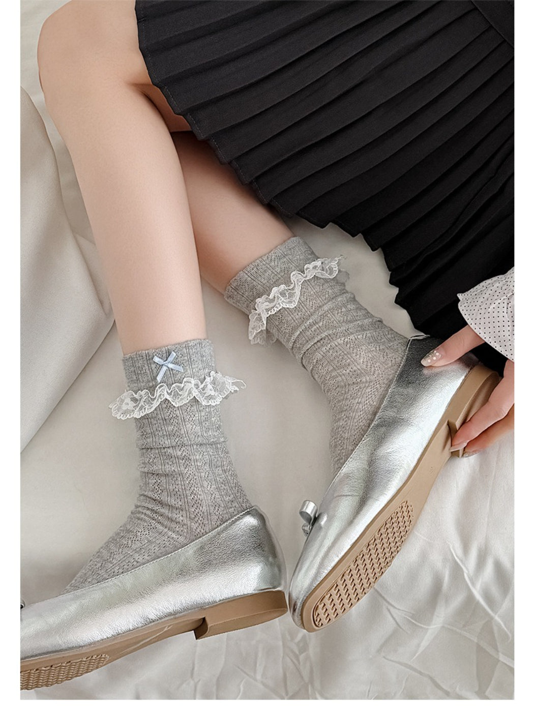 Rufia - Vintage Lace Bow Detail Crew Socks product image 8